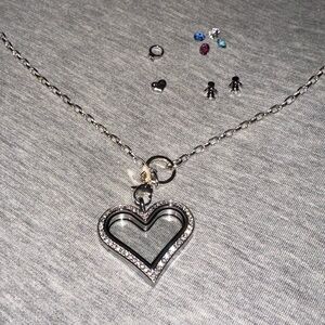 Origami Owl Heart Pendant Necklace with Charms